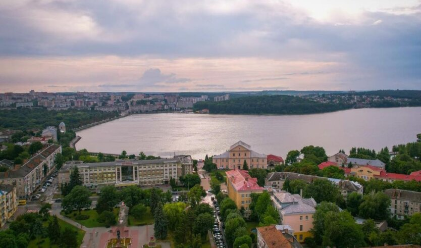 Электроинфраструктура в Тернополе повреждена дронами