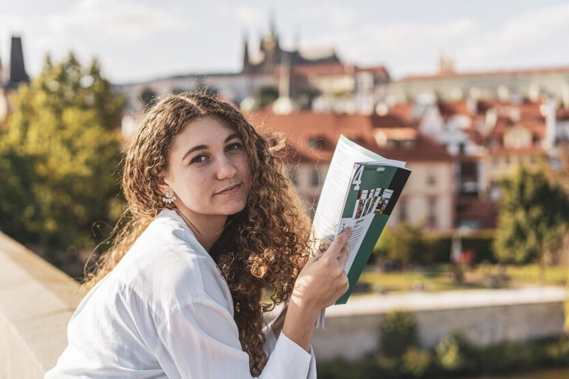 Ukrainische Studenten können Stipendien in Tschechien erhalten: Wohin man sich wenden muss