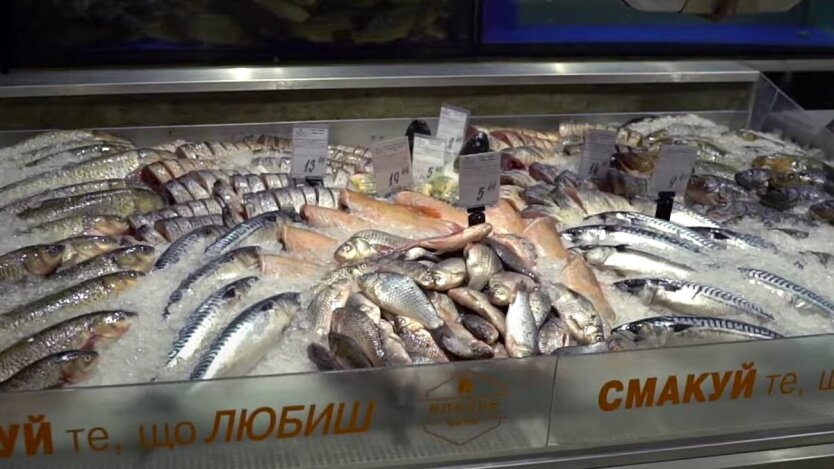 Carp, herring, mackerel - reduced prices