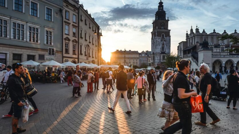 Графік планування українців залишатись в Польщі