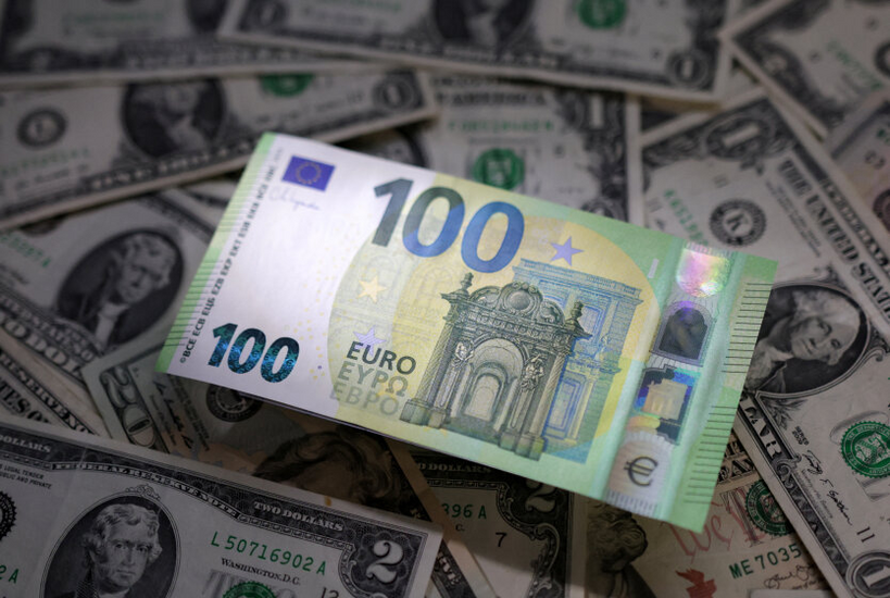 Dollar endangers the euro