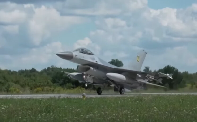 Danish F-16 fighters at the military base