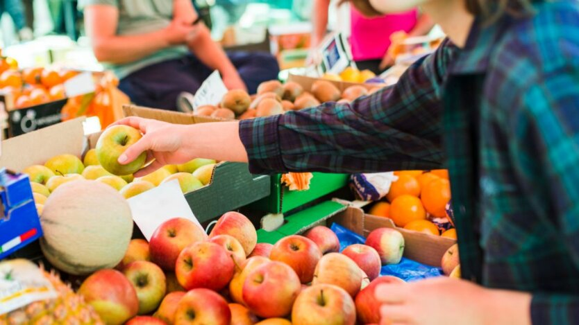 Prices for apples and grapes have risen