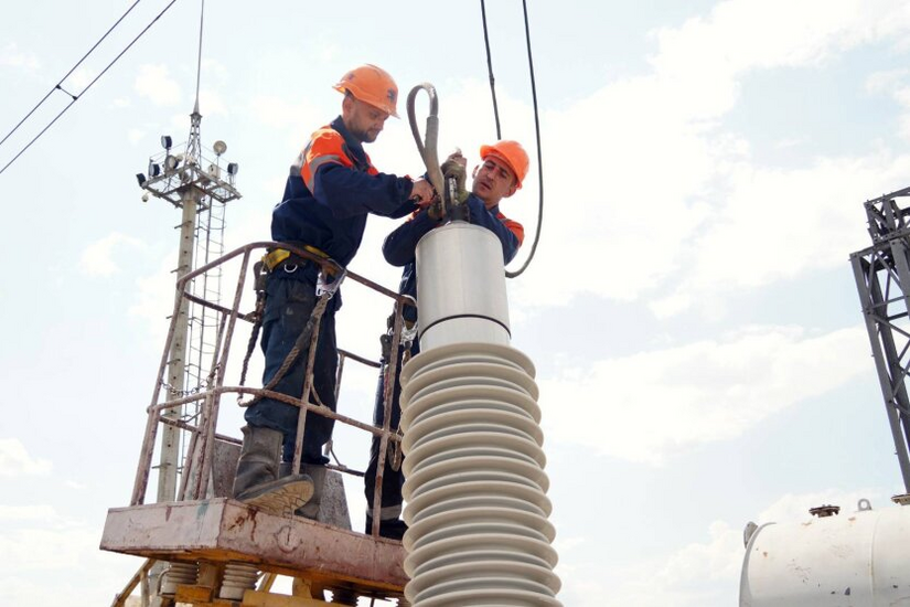 Ukrenergo hat einen neuen Zeitplan für Stromabschaltungen mit drei Phasen gezeigt