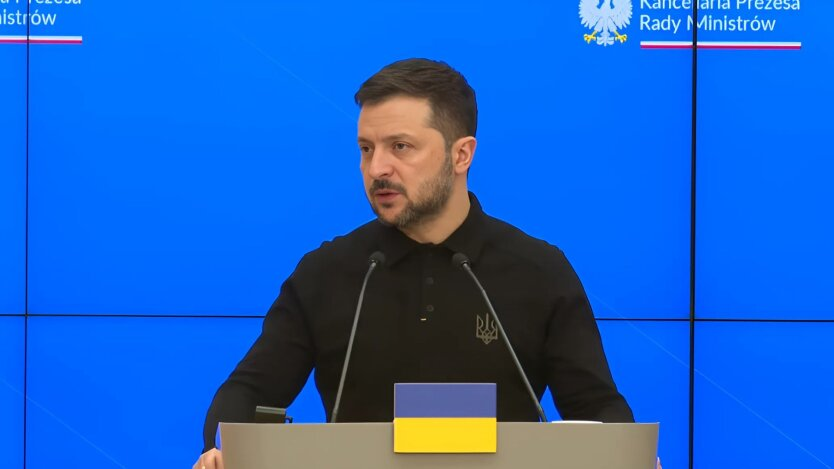 Ukrainian President Volodymyr Zelensky meets with his partners