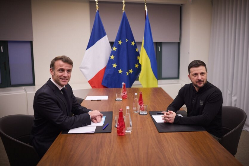 Zelensky and Macron discussed military assistance