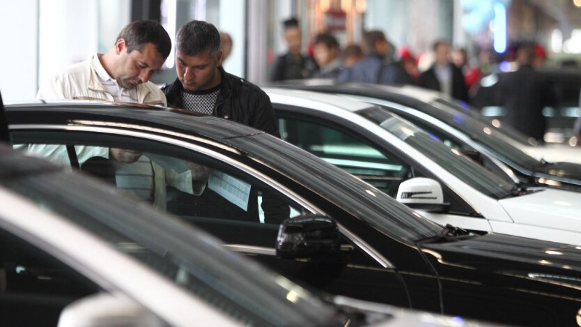 Die Kontrolle über den Verkauf von Autos in der Ukraine wurde verschärft: 