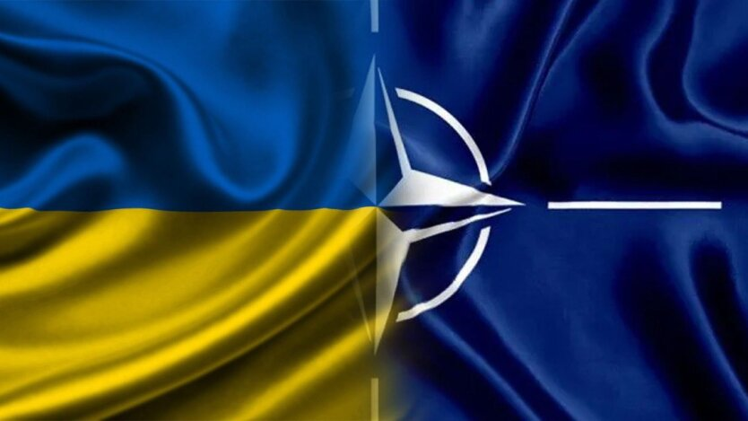 Im Europäischen Union hat die Anzahl der Gegner der NATO-Mitgliedschaft der Ukraine zugenommen