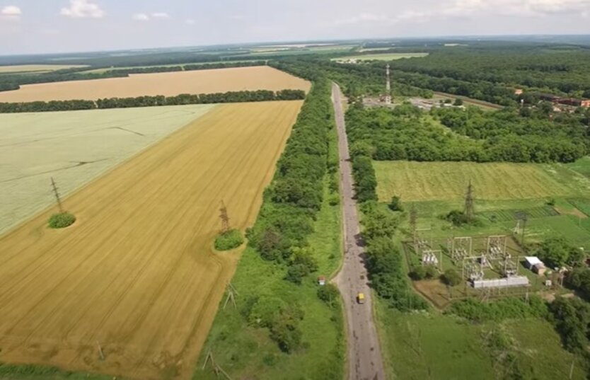 Ukraińcom opowiedziano, ile kosztuje przerejestrowanie działki gruntowej w 2024 roku