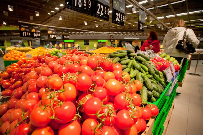 Gemüsepreise 'beißen': Wie viel kosten Gurken und Tomaten Ende Januar