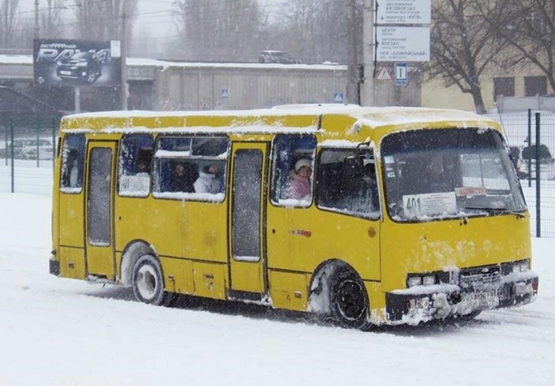 In Kiew sind die Preise für Minibusse drastisch gestiegen: Wo und wie sich die Fahrpreise geändert haben