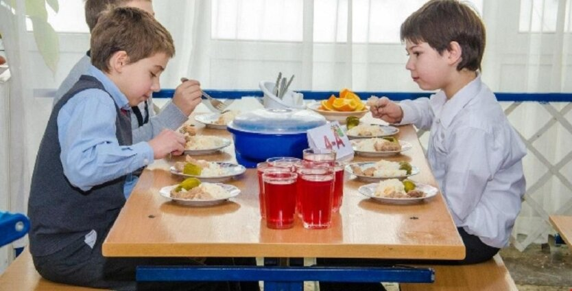 Children receive free meals at school