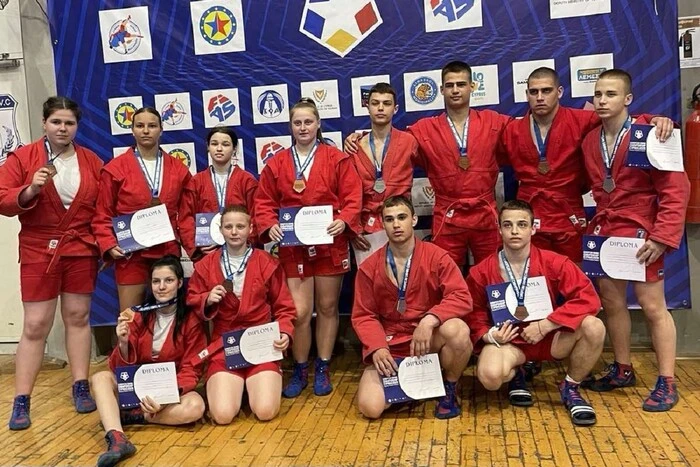 Сбірна України з самбо виборола 43 нагороди на чемпіонаті Європи