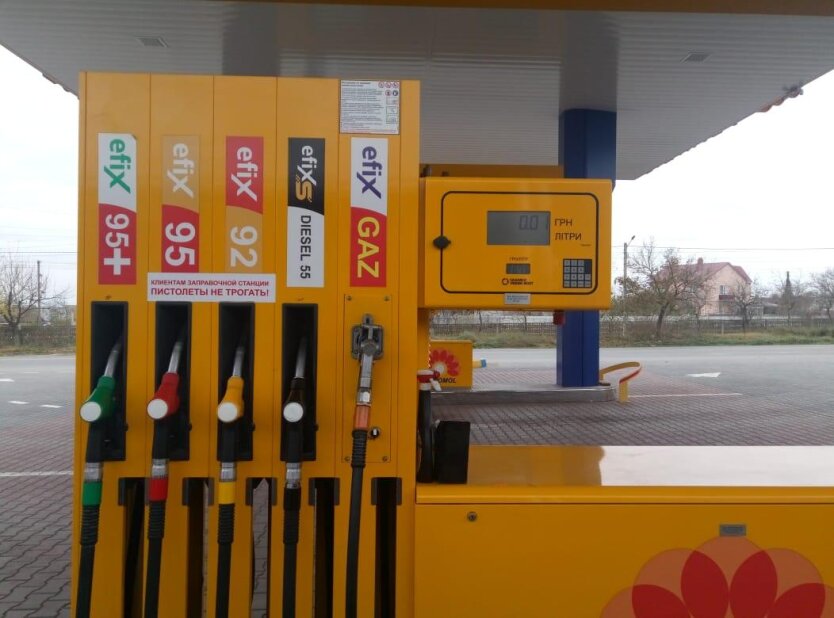 АЗС показали нові ціни: скільки коштують бензин, дизель та автогаз