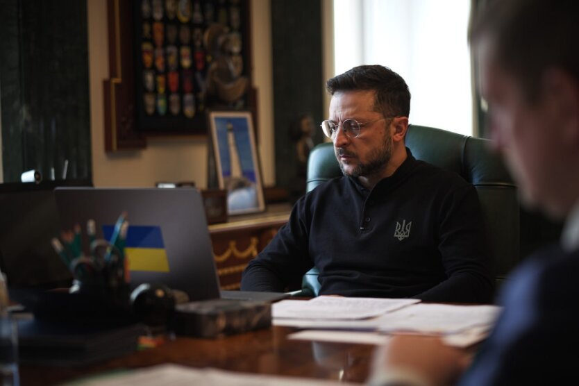 Zelensky conducts negotiations for peace