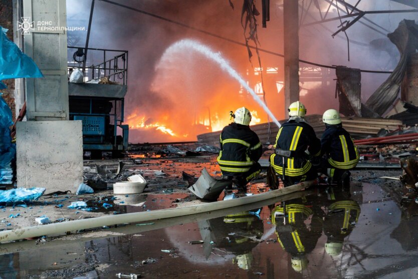 Massive strike by Russia: Zelensky labeled the world's inaction as 'complicity' in the war