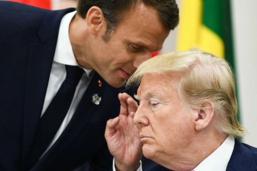 Macron and Trump together in front of the Ukrainian flag