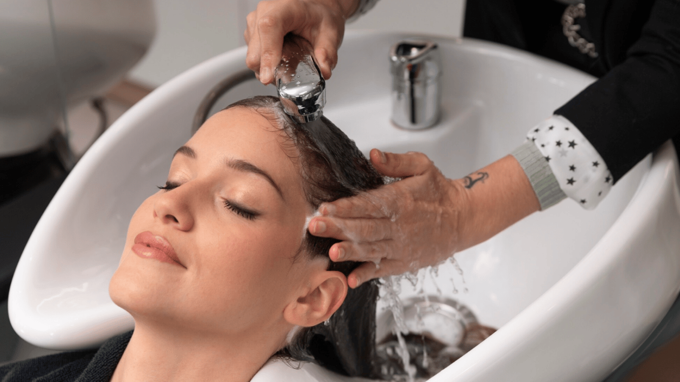 Don't wash your hair in the morning — why it's a bad idea