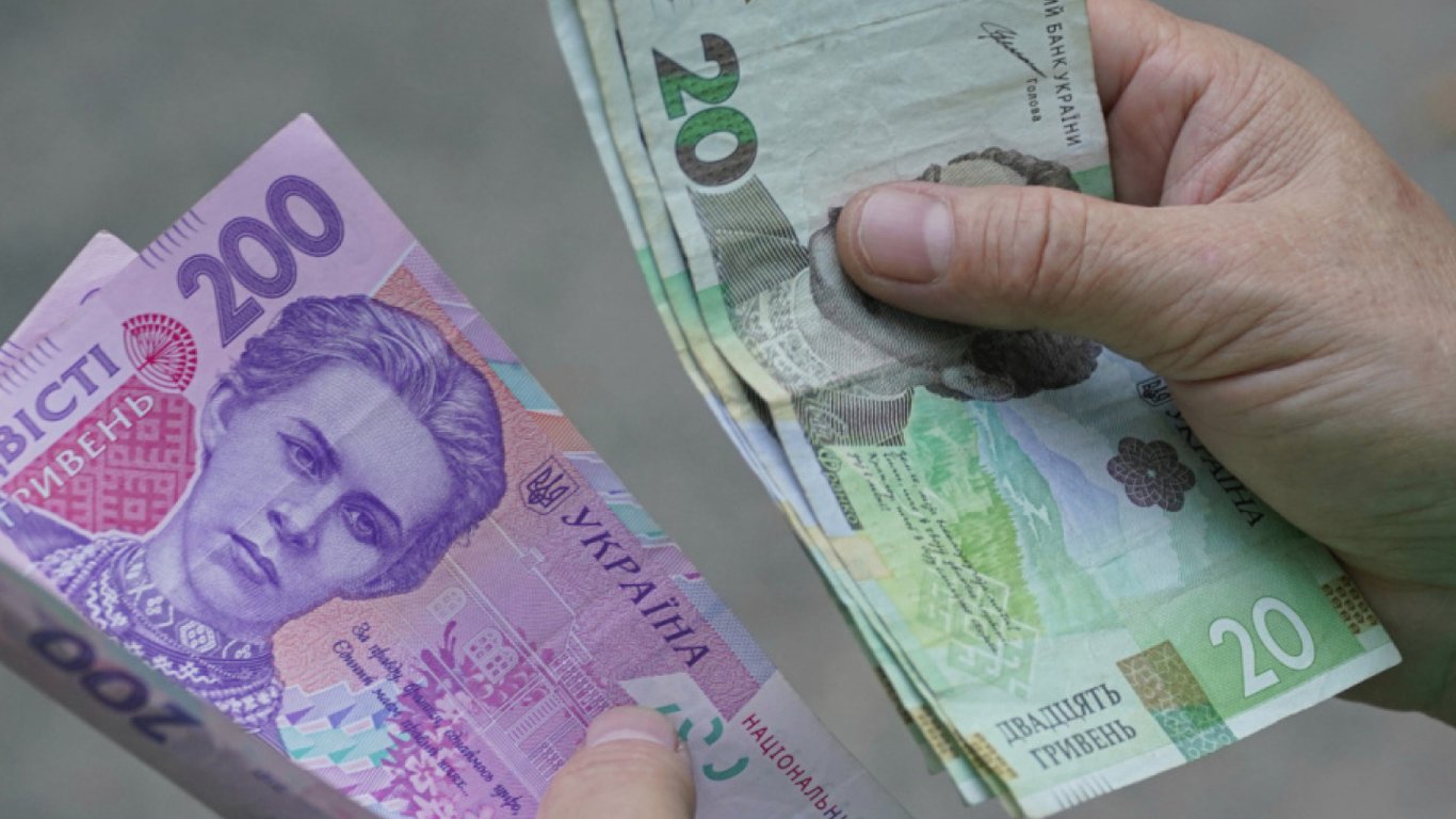 Pomoc dla osób z niepełnosprawnościami - jak uzyskać pomoc od UHF
