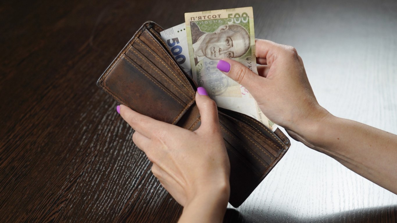 Українкам виплатять від 50 тис. грн допомоги — що для цього треба