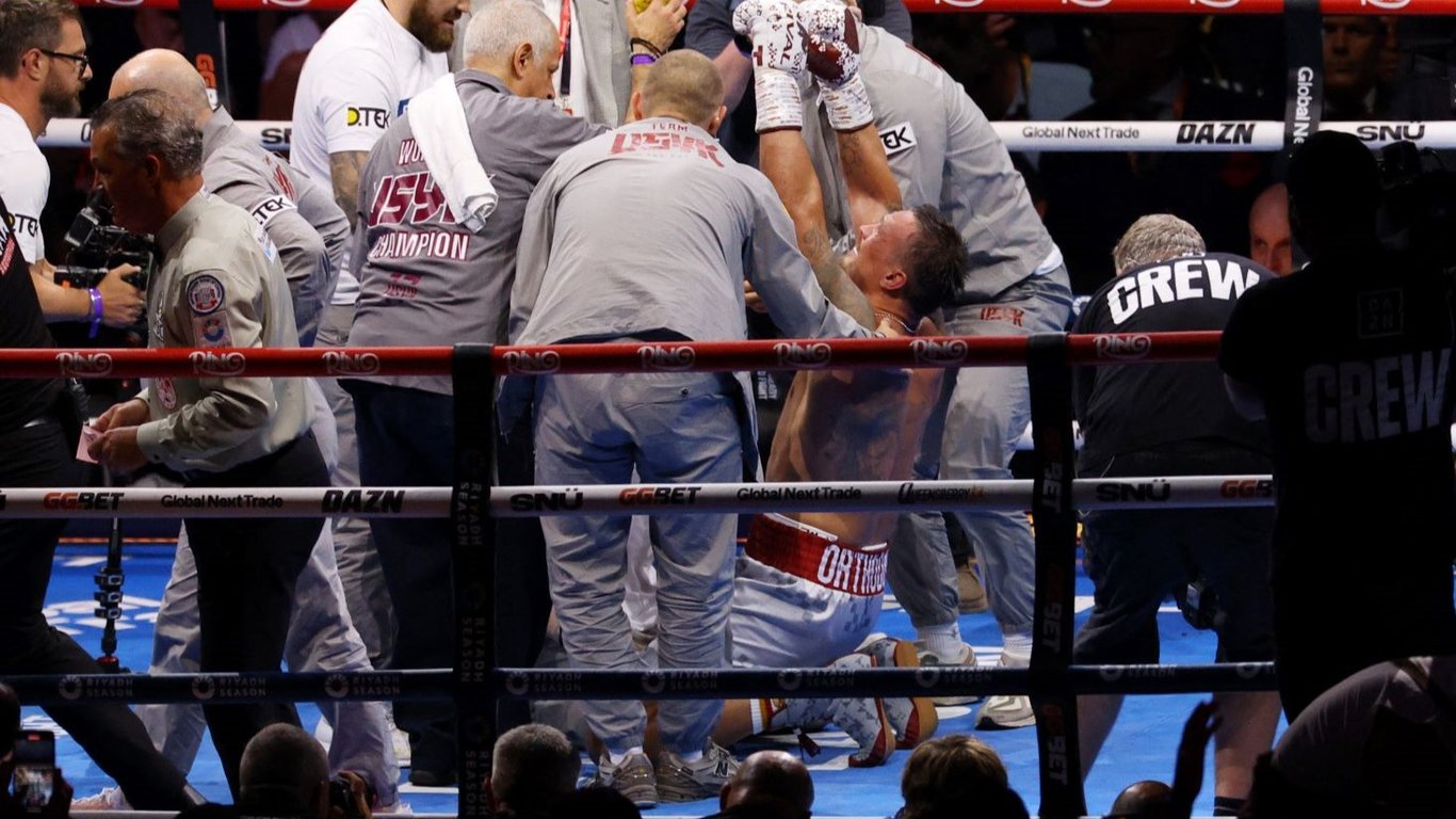 Usyk szybko znokautował Dubois