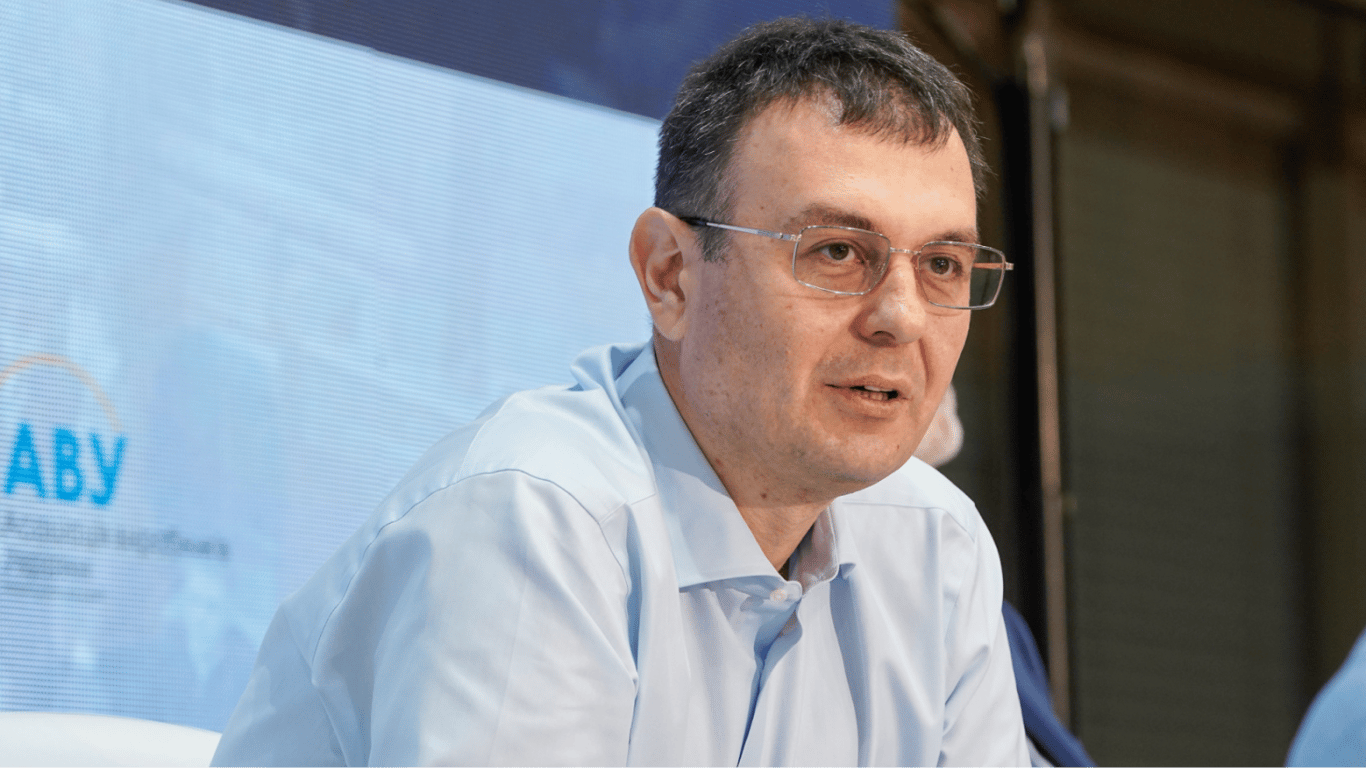 Гетманцев відповів, що потрібно для перевірки бізнесу