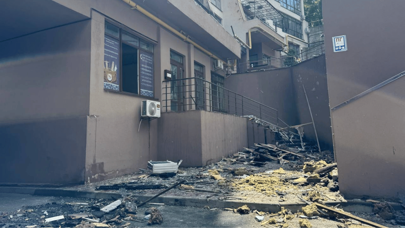 Поліція спростувала чутки про крадіжки на Лук'янівці в Києві