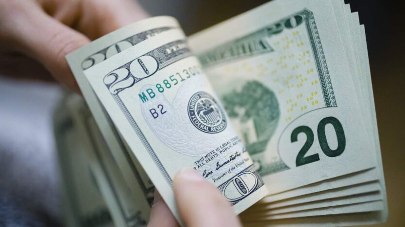 Plötzliche Wendung des Währungsmarktes: Was zu erwarten ist von Euro und Dollar zu Beginn Juli